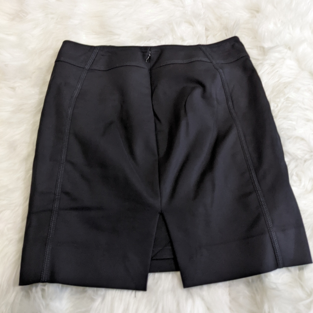 WHBM Perfectform Skirt - Picture 3 of 6